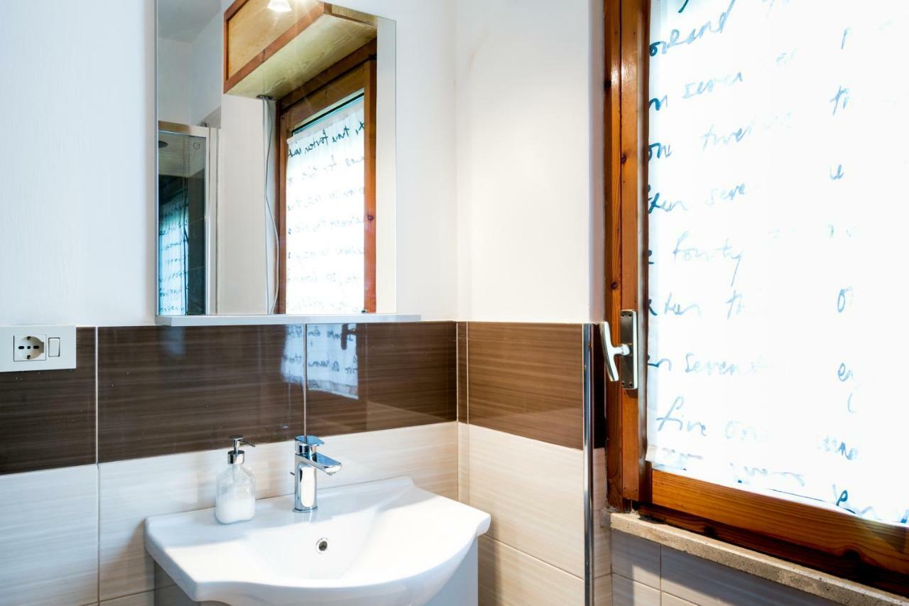 Bed and Breakfast Vacanze Romane Exterior foto